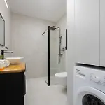 Apartamento Comfortable With Two Bedrooms & Parking By Renters